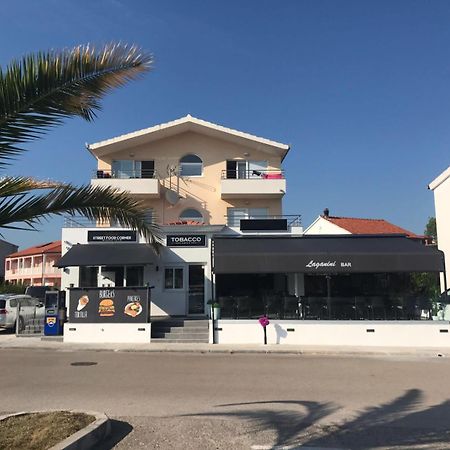 Apartments Villa Marina โรกอซนิซา ภายนอก รูปภาพ