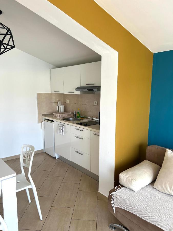 Apartments Villa Marina โรกอซนิซา ภายนอก รูปภาพ